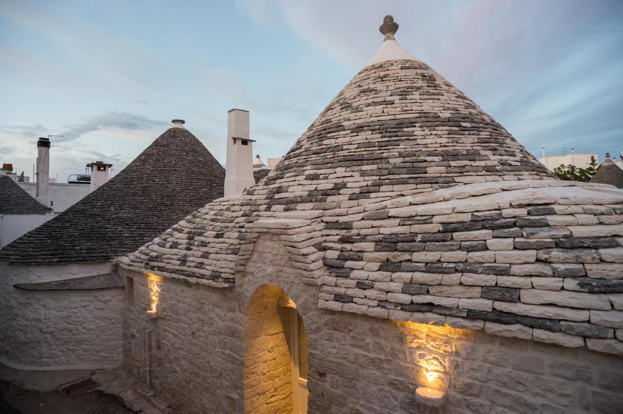 مبيت وإفطار ألبيروبيللو La Mandorla Luxury Trullo المظهر الخارجي الصورة